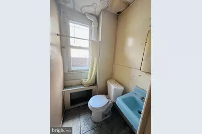 1644 Bridge Street, Philadelphia, PA 19124 - Photo 10