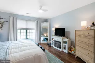 2 Leverington Ave, Philadelphia, PA 19127 - Photo 24