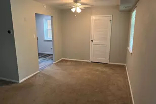 4000 Gypsy Ln, Philadelphia, PA 19129 - Photo 4