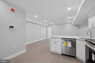 2405 Ridge Ave, Philadelphia, PA 19121 - Photo 4