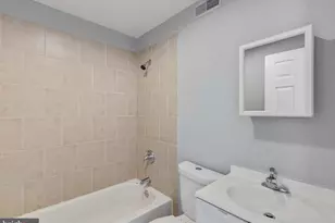 1711 N Gratz St, Philadelphia, PA 19121 - Photo 6