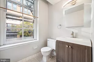 162 N 3rd St, Philadelphia, PA 19106 - Photo 12