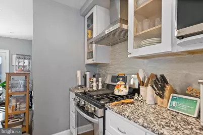2610 Catharine Street, Philadelphia, PA 19146 - Photo 12