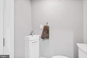 2610 Catharine St, Philadelphia, PA 19146 - Photo 28