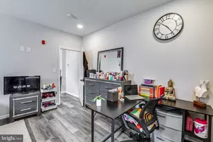 623 W Oxford St, Philadelphia, PA 19122 - Photo 10