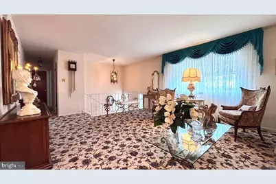 9401 Tulip Street, Philadelphia, PA 19114 - Photo 4