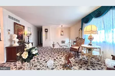 9401 Tulip Street, Philadelphia, PA 19114 - Photo 2