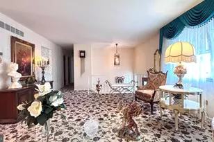 9401 Tulip St, Philadelphia, PA 19114 - Photo 2