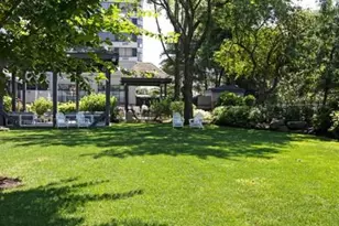 2001 Hamilton St, Philadelphia, PA 19130 - Photo 8