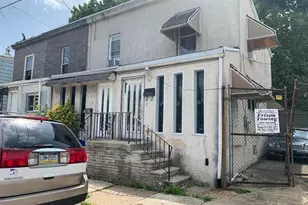 2070 E Haines St, Philadelphia, PA 19138 - Photo 2