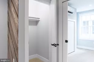 1707 Rittenhouse Square, Philadelphia, PA 19103 - Photo 4