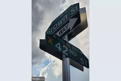 733 N 42nd Street, Philadelphia, PA 19104 - Photo 2