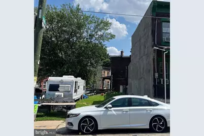 1124 W Glenwood Avenue, Philadelphia, PA 19133 - Photo 4