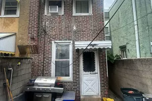 1425 S 28th St, Philadelphia, PA 19146 - Photo 2
