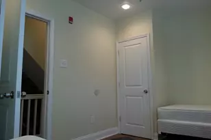 500 N 39th St, Philadelphia, PA 19104 - Photo 12