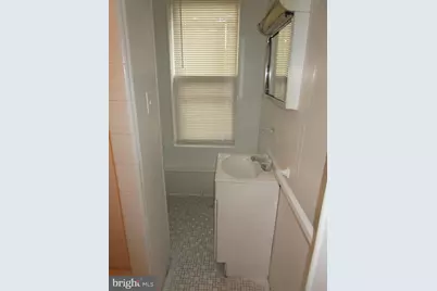 818 Wynnewood Road #3, Philadelphia, PA 19151 - Photo 10