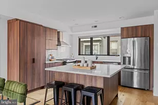 848 N Leithgow St, Philadelphia, PA 19123 - Photo 12