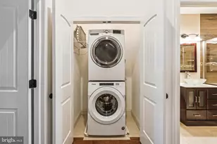 719 E Thompson St, Philadelphia, PA 19125 - Photo 16