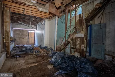 1427 Point Breeze Avenue, Philadelphia, PA 19146 - Photo 8