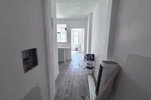 3217 N Carlisle St, Philadelphia, PA 19140 - Photo 8