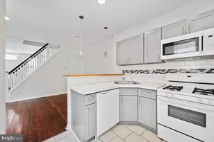 1926 Pierce St, Philadelphia, PA 19145 - Photo 8