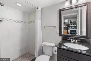 629 Mercy St, Philadelphia, PA 19148 - Photo 26