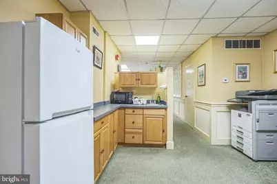 2047 Locust Street, Philadelphia, PA 19103 - Photo 10