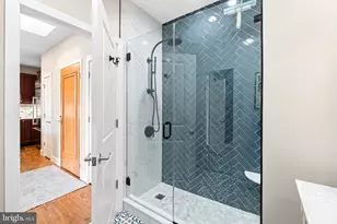 440 S Broad St, Philadelphia, PA 19146 - Photo 24