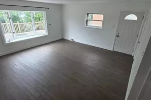 2876 Walnut Hill St, Philadelphia, PA 19152 - Photo 2