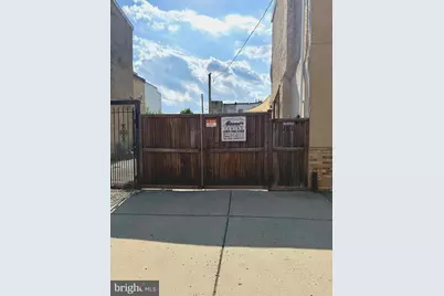 2118 N 2nd Street, Philadelphia, PA 19122 - Photo 1