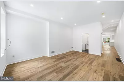 952 N 5th Street, Philadelphia, PA 19123 - Photo 32