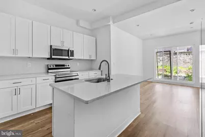952 N 5th Street, Philadelphia, PA 19123 - Photo 10