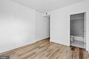 952 N 5th St, Philadelphia, PA 19123 - Photo 26