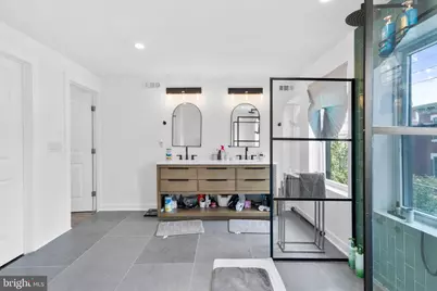 952 N 5th Street, Philadelphia, PA 19123 - Photo 14