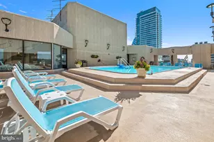 2020 Walnut St, Philadelphia, PA 19103 - Photo 24