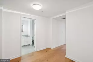 219 S 18th St, Philadelphia, PA 19103 - Photo 8