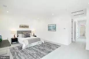 142R S Front St, Philadelphia, PA 19106 - Photo 10