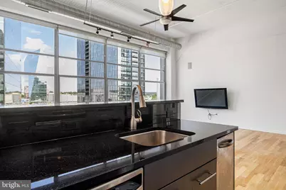 2200 Arch Street #716, Philadelphia, PA 19103 - Photo 8