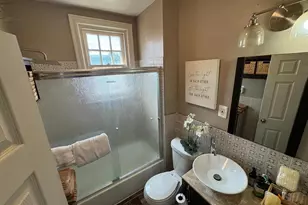 60 E Durham, Philadelphia, PA 19119 - Photo 24