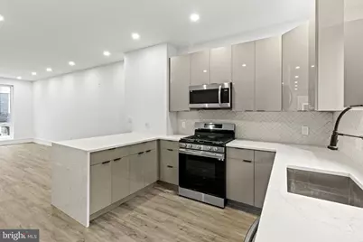 2139 Sears Street, Philadelphia, PA 19146 - Photo 6