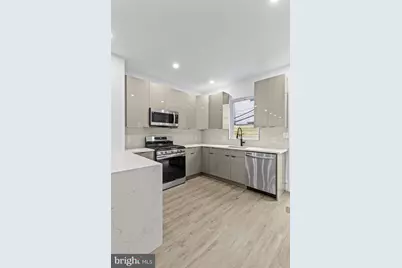 2139 Sears Street, Philadelphia, PA 19146 - Photo 8