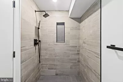 2139 Sears Street, Philadelphia, PA 19146 - Photo 16