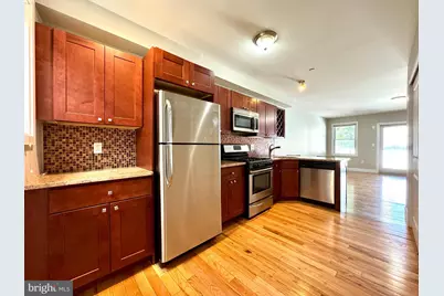 1014 E Moyamensing Avenue, Philadelphia, PA 19147 - Photo 2