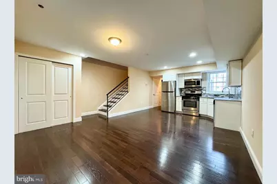 1014 E Moyamensing Avenue, Philadelphia, PA 19147 - Photo 10