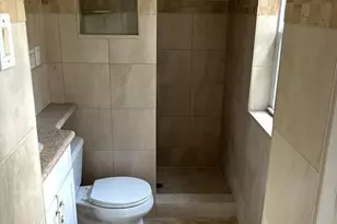 318 Bainbridge St, Philadelphia, PA 19147 - Photo 36