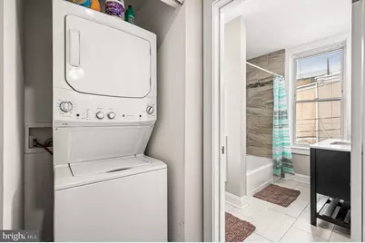 930 N 30th Street, Philadelphia, PA 19130 - Photo 16