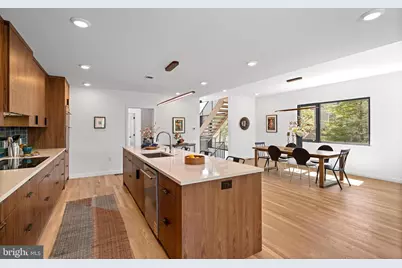 139 W Mount Pleasant Avenue, Philadelphia, PA 19119 - Photo 10