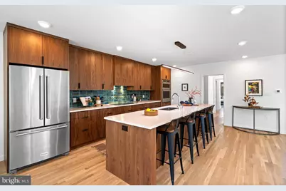 139 W Mount Pleasant Avenue, Philadelphia, PA 19119 - Photo 6