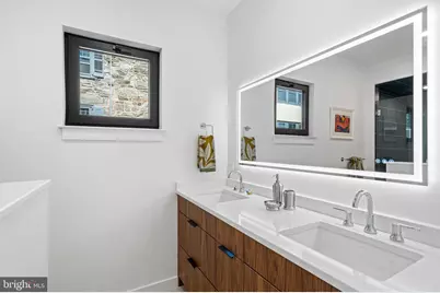 139 W Mount Pleasant Avenue, Philadelphia, PA 19119 - Photo 36