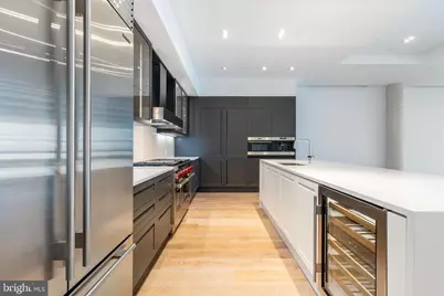 2108 Walnut Street #401, Philadelphia, PA 19103 - Photo 8